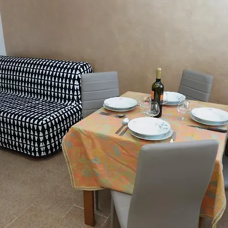 Apartment Lancia